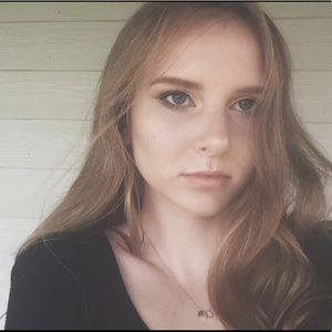 Meet your Posher, Bailey